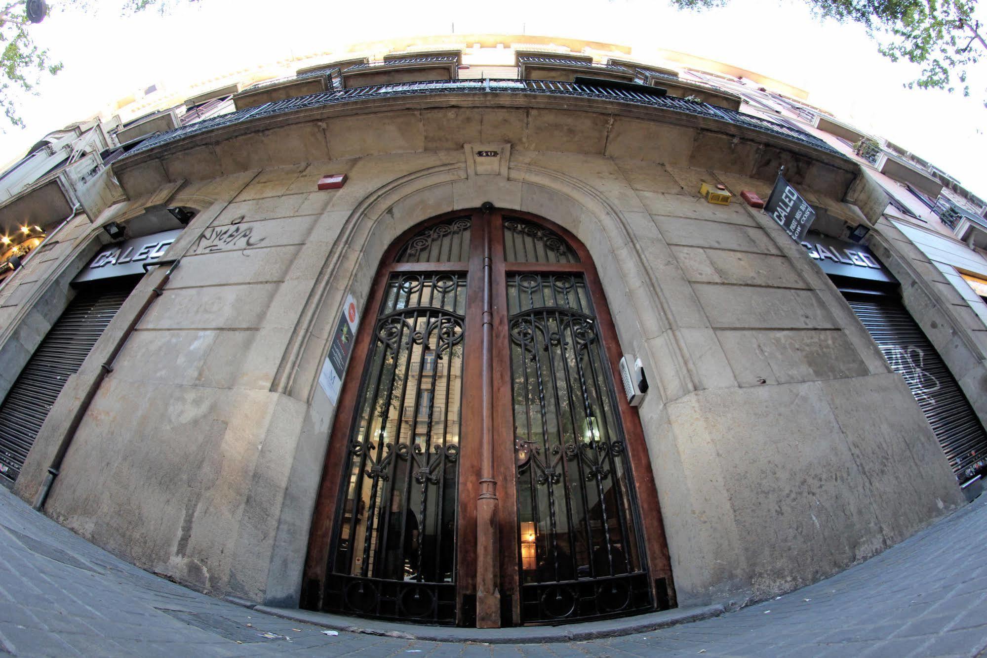 Sant Jordi Alberg Barcelona Exterior foto